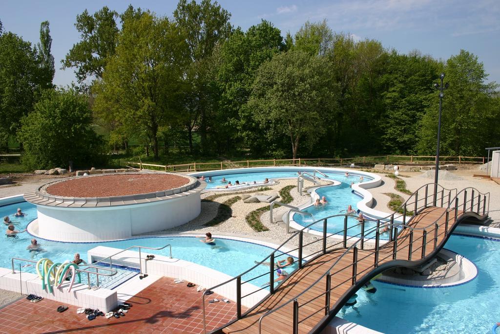 Hotel An Der Brunnader - Ihr Zuhause Im Rottal Bad Birnbach Exterior foto